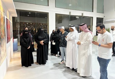 النخلة منبع إلهام (عِذْق) للفنانة فوزية آل عثمان