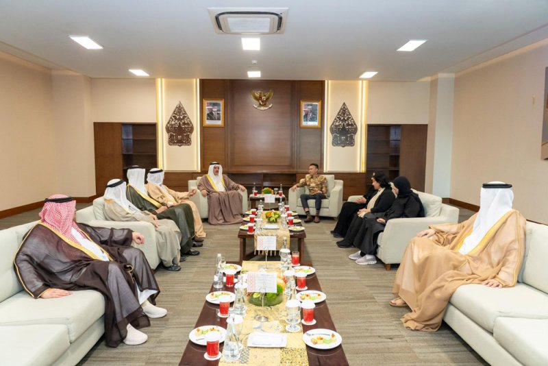 رئيس مجلس النواب: البحرين تدعم وحدة الصف الإسلامي والعمل البرلماني المشترك