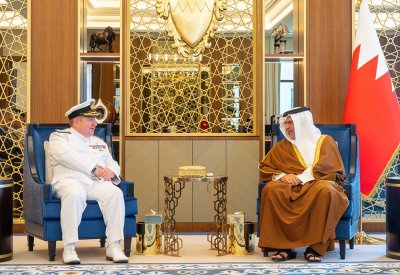 سمو ولي العهد رئيس الوزراء يلتقي كبير مستشاري الدفاع البريطاني للشرق الأوسط والوفد المرافق