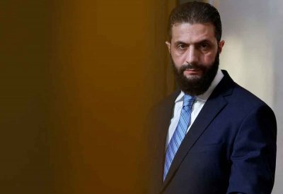 حضور الشرع قمة بغداد.. الرئاسة السورية تحسم الجدل