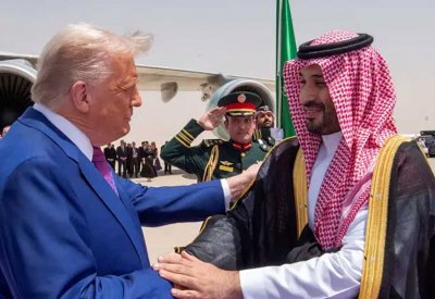 الخارجية الأميركية: ترامب يرى السعودية شريكاً أساسياً بكل المجالات