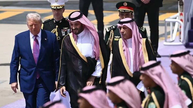 ترامب: أنا والأمير محمد بن سلمان نكن لبعضنا الكثير من الود