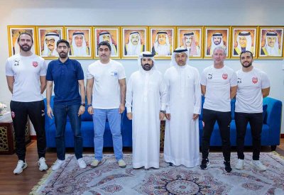 سمو الشيخ خليفة بن علي يستقبل مدربي منتخبات الفئات العمرية لكرة القدم