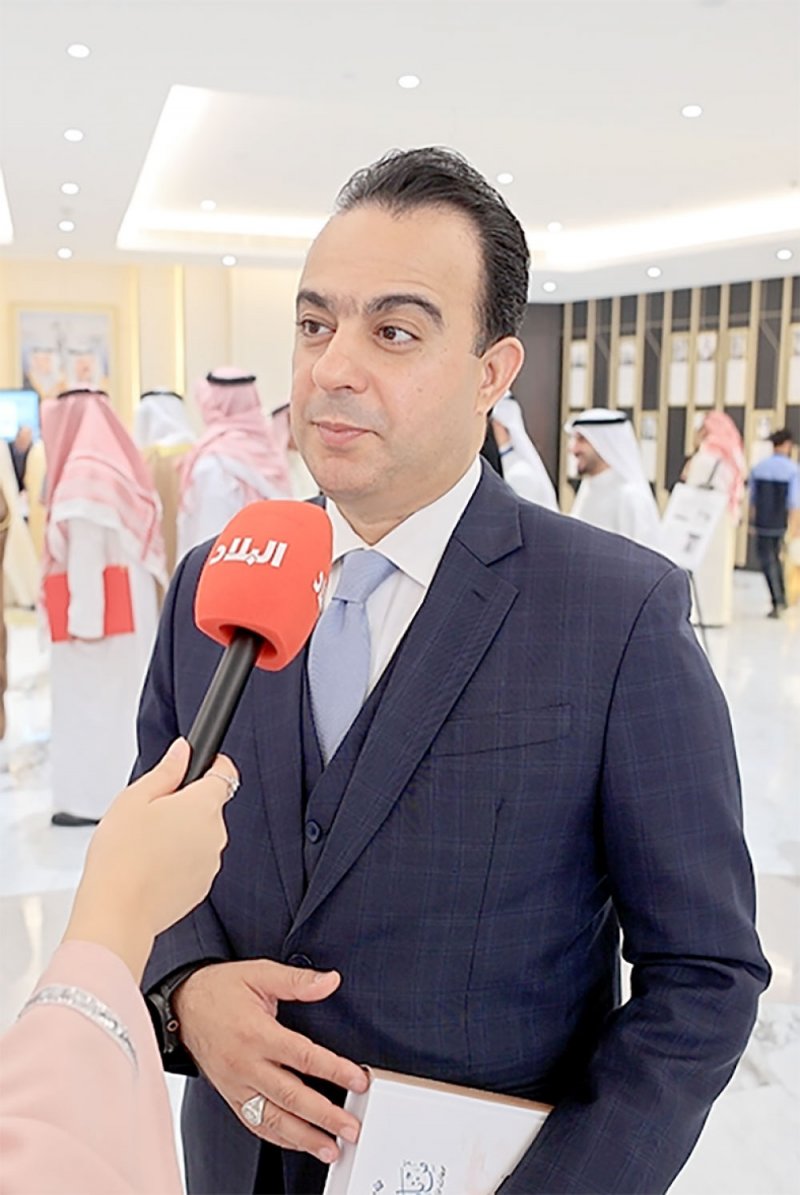 العرادي: “من نافذة الغرفة” مرجع مهم لفهم دور “الغرفة” في حماية الاقتصاد الوطني