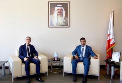 تبادل الخبرات مع فرنسا بالمجال الحقوقي