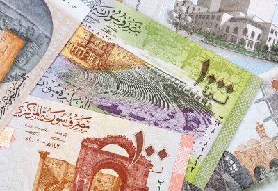سوريا تعتزم طباعة العملة في الإمارات وألمانيا بدلا من روسيا
