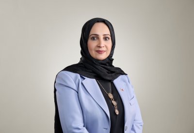 1008 عاملًا للمستشفيات و422 للمراكز بعقود "أوت سورس"