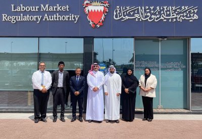 سفير بنغلاديش يطلع على جهود تطوير سوق العمل وتعزيز بيئة العمل