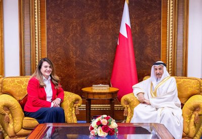نائب رئيس مجلس الوزراء يؤكد متانة علاقات الصداقة القائمة بين البحرين وصربيا