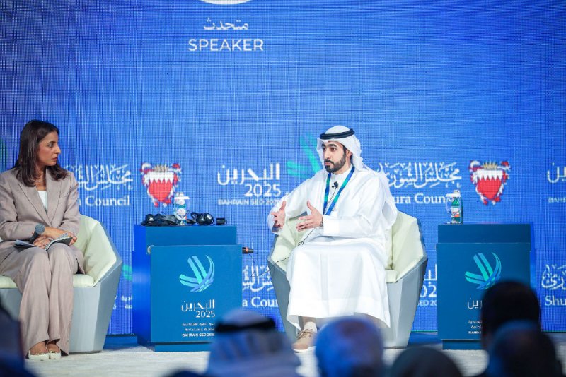 الخليف: البحرين تعزز مكانتها كمركز مالي عالمي