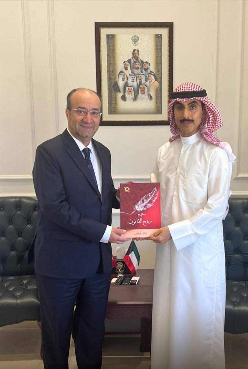 سفير الكويت لدى المملكة يستقبل الكاتب بـ "البلاد" زهير توفيقي