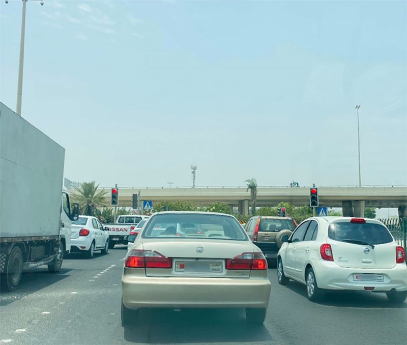 ازدحام تقاطع دوار القدم لا يطاق
