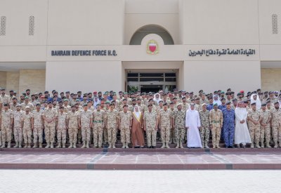 القائد العام لقوة دفاع البحرين يستقبل بعثة الحج التابعة لـ "القوة"