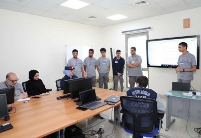 الموارد البشرية تنظم برنامجًا تدريبيًا مخصصًا لطلبة المرحلة الثانوية من مركز ناصر العلمي والتقني