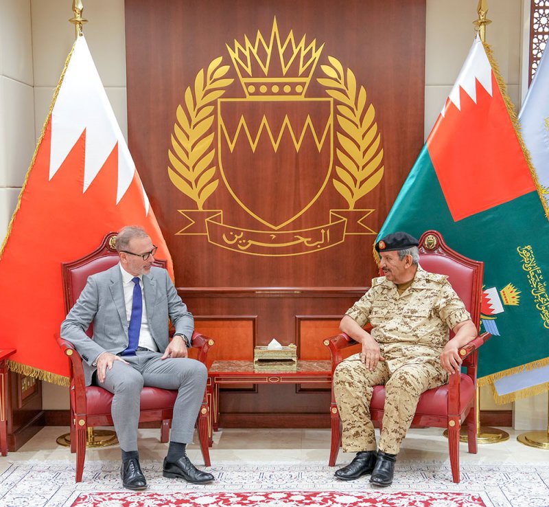 القائد العام لقوة دفاع البحرين يستقبل السفير الألماني بمناسبة انتهاء فترة عمله
