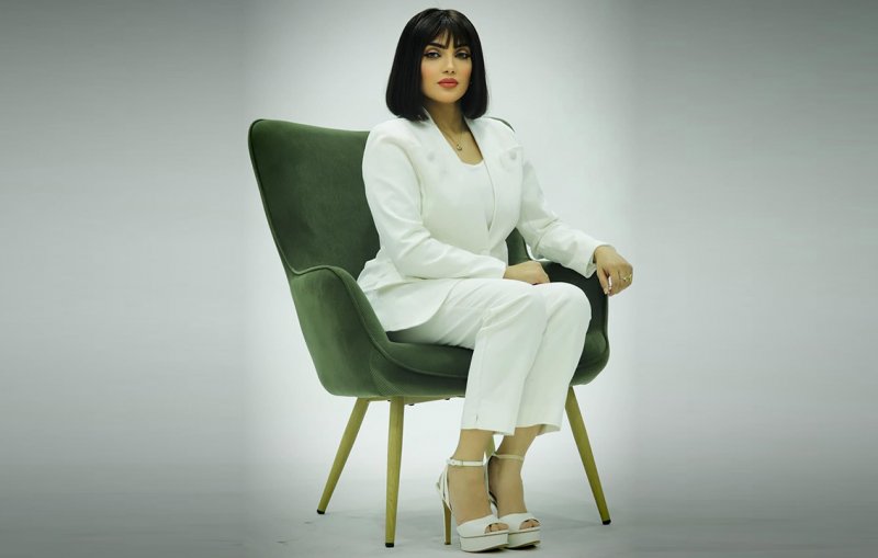 الفنانة شهد: أحمد يعقوب المقلة "عرابي الفني"