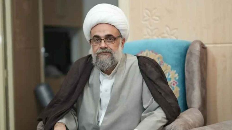بوضح النهار.. ضرب رجل دين شيعي معارض لحزب الله في الضاحية