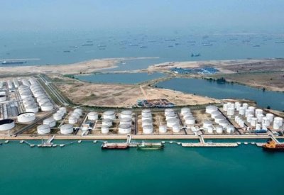 البترولية الكويتية تجدد تسهيلات ائتمانية بمبلغ مليار دولار