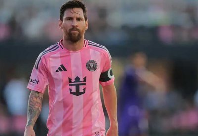 أزمة كأس العالم للأندية.. شاهد ميسي أمام الأهلي المصري مقابل 4 دولارات
