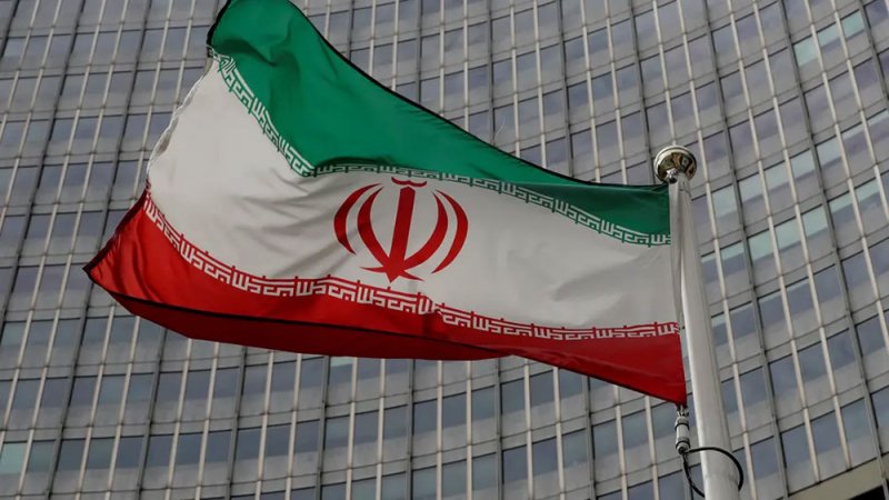 إيران تحذر من رد قاسٍ.. إذا أقرت الوكالة الذرية مشروعا ضدها