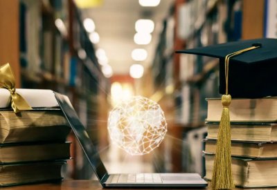 "PWC": الذكاء الاصطناعي يهدد الشهادات الجامعية.. باتت من الماضي!