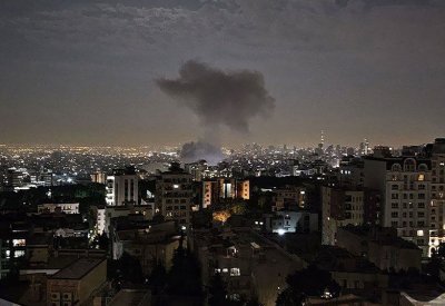 سماع دوي انفجارات في طهران ومحيطها