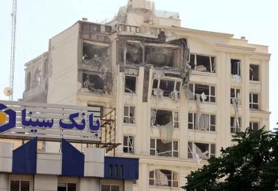 إيران تقر بمقتل قائدين رفيعين في هيئة أركان الجيش