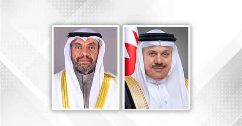 وزير الخارجية يتلقى اتصالاً هاتفياً من وزير الخارجية بدولة الكويت