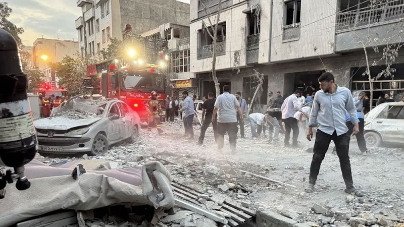كم ستستمر الحرب بين إسرائيل وإيران.. دبلوماسي غربي يرجح