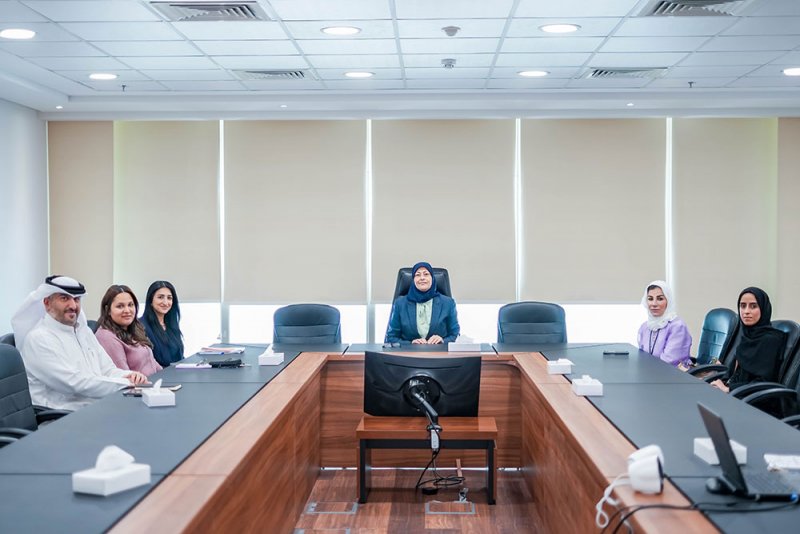 "تكافؤ الفرص ": مناقشة خطط ومبادرات لخلق بيئة عمل عادلة وشاملة بالمستشفيات