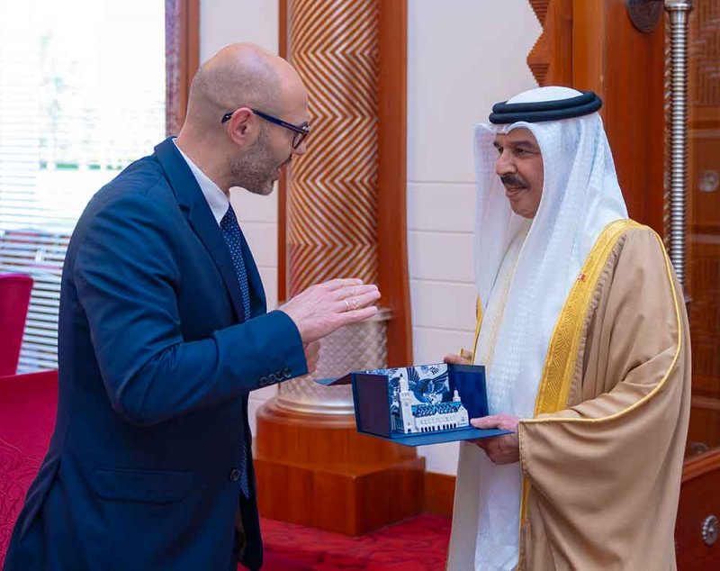 الملك المعظم: تعاون وتنسيق مع المؤسسات التحكيمية والقضائية العالمية