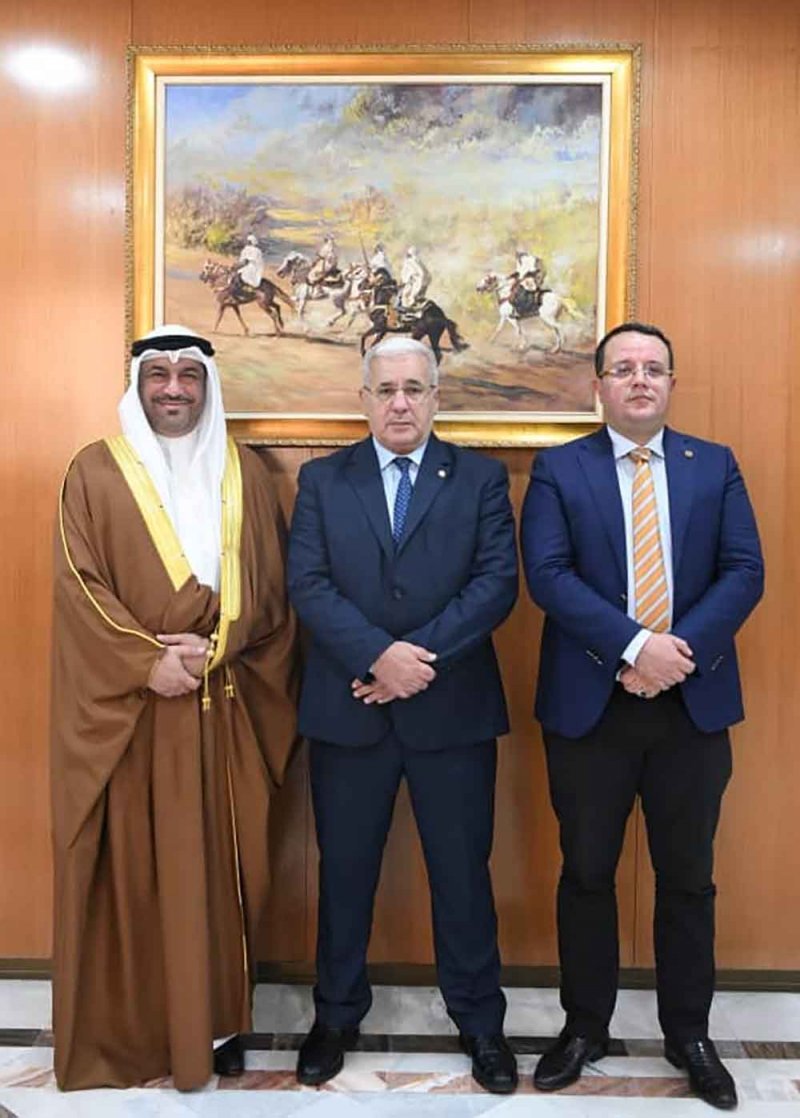 رئيس المجلس الشعبي الوطني في الجمهورية الجزائرية الديمقراطية الشعبية يستقبل سفير مملكة البحرين في الجزائر