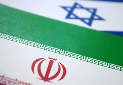 "نيويورك تايمز": إيران ستقبل مناقشة وقف الحرب مع إسرائيل