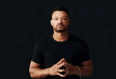 يوتيوبر شهير ينتقد المنصة.. "تستغل محتوانا لأجل الذكاء الاصطناعي"