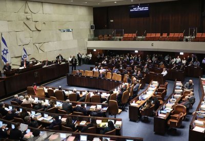 نتنياهو يدرس الدعوة لانتخابات مبكرة.. "بعد انتهاء حرب غزة"