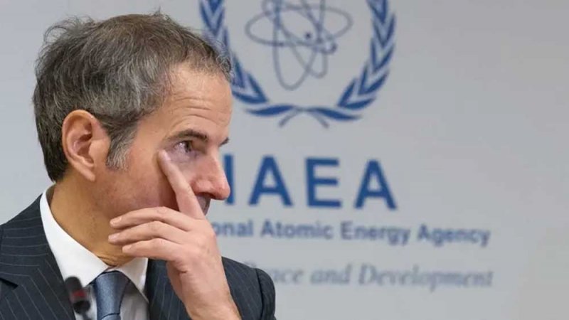 نائب إيراني: لا ينبغي السماح لغروسي بدخول البلاد