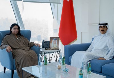 المدير العام لمعهد الإدارة العامة تستقبل سفير دولة الكويت لدى مملكة البحرين