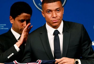 تهمة "الاعتداء الأخلاقي".. مبابي يرفع دعوى على سان جرمان