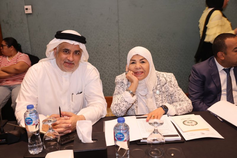 النائب الصالح يستعرض تجربة مملكة البحرين الرائدة في التعليم الإلكتروني