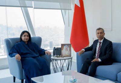 المدير العام لمعهد الإدارة العامة تستقبل سفير جمهورية بنغلاديش لدى مملكة البحرين