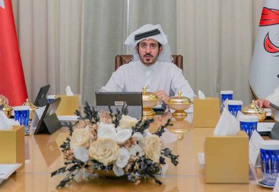 خالد بن حمد يطلع على تحضيرات الأولمبية لاستضافة الألعاب الآسيوية للشباب