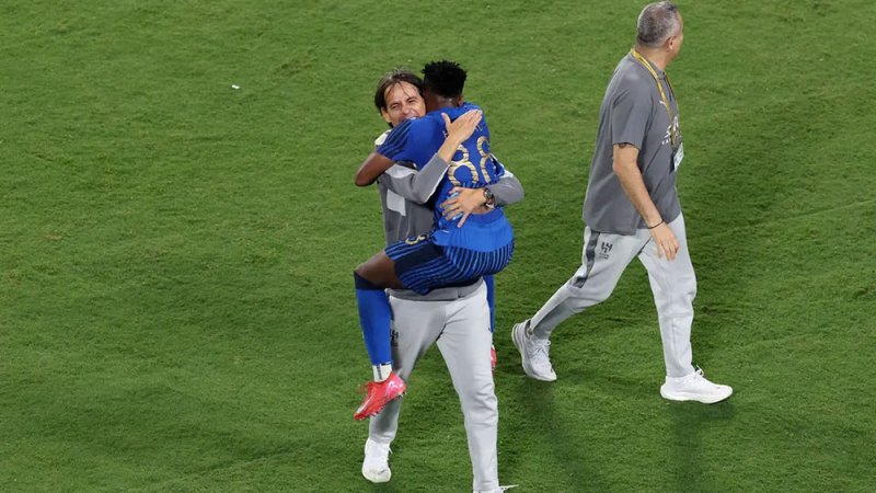 كأس العالم للأندية.. الهلال يتسلق جبل إيفرست دون أكسجين