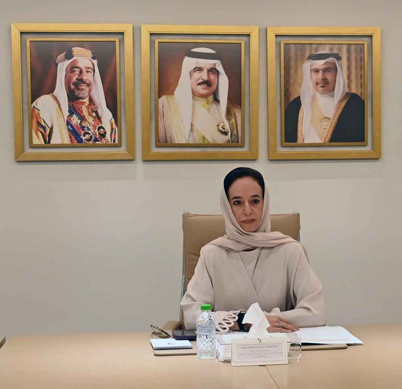 لجنة المرأة في مجال تكنولوجيا المعلومات والاتصالات والعلوم الحديثة تعقد اجتماعها الثاني