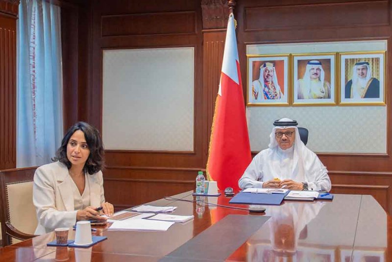 وزير الخارجية يترأس الاجتماع الثالث لمجلس أمناء أكاديمية محمد بن مبارك آل خليفة للدراسات الدبلوماسية