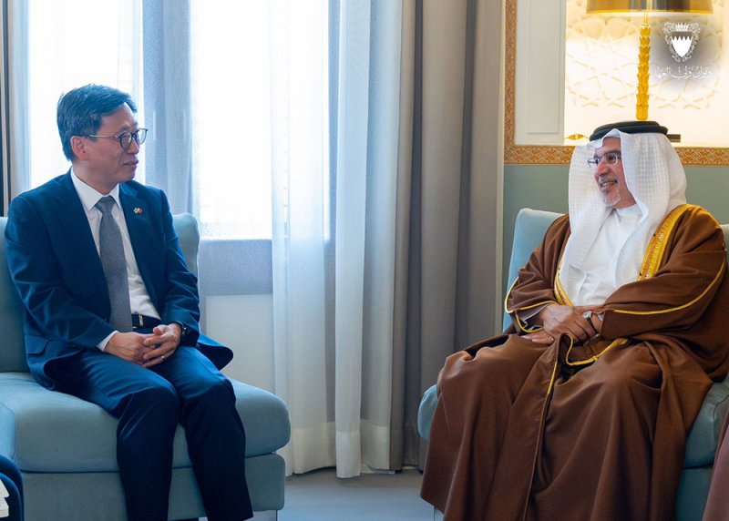 سمو نائب جلالة الملك ولي العهد: الأخذ بالعلاقات بين البحرين وكوريا نحو فضاءات أكثر اتساعا