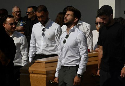 بغياب صلاح.. حضور كبير من نجوم الكرة في جنازة جوتا