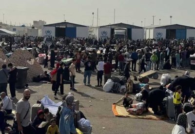 طالبان: إيران ترحل 300 ألف أفغاني خلال 12 يومًا