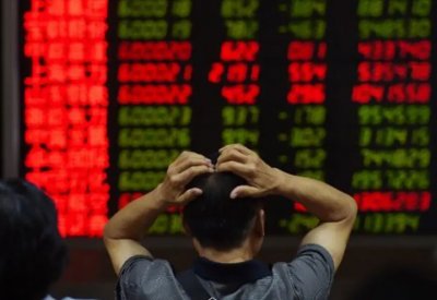 الأسهم الآسيوية تتراجع مع اقتراب الموعد النهائي لرسوم ترامب الجمركية
