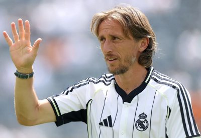 أليغري يعلن ضم مودريتش إلى ميلان الإيطالي