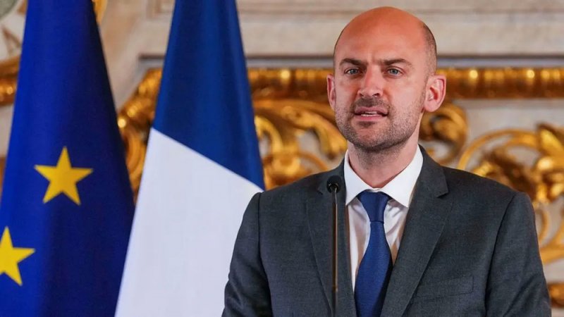فرنسا: أوروبا ستفرض أشد العقوبات على روسيا منذ 3 سنوات